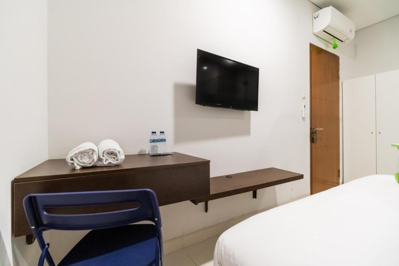 Urbanview Hotel Casa Kota Mangga Besar Jakarta Eksteriør bilde