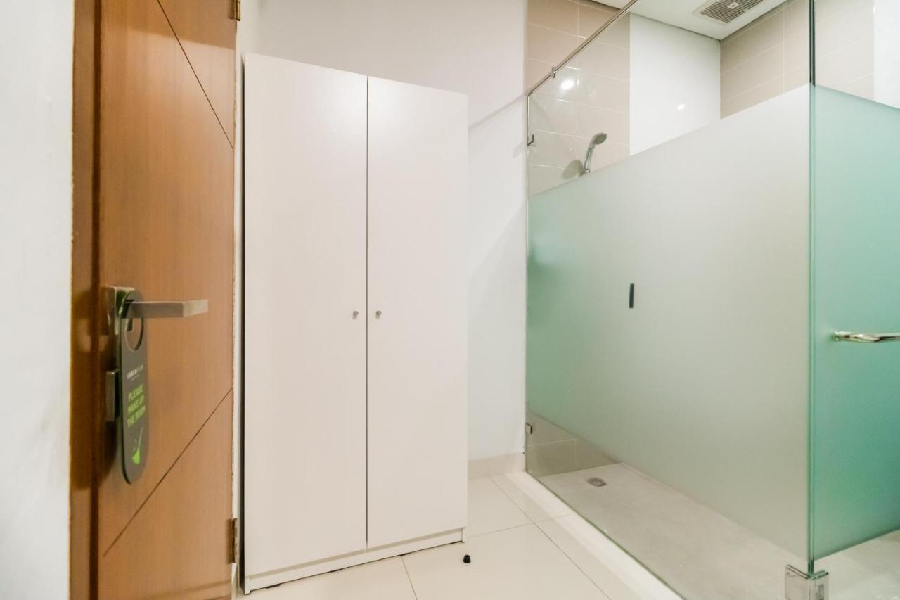 Urbanview Hotel Casa Kota Mangga Besar Jakarta Eksteriør bilde