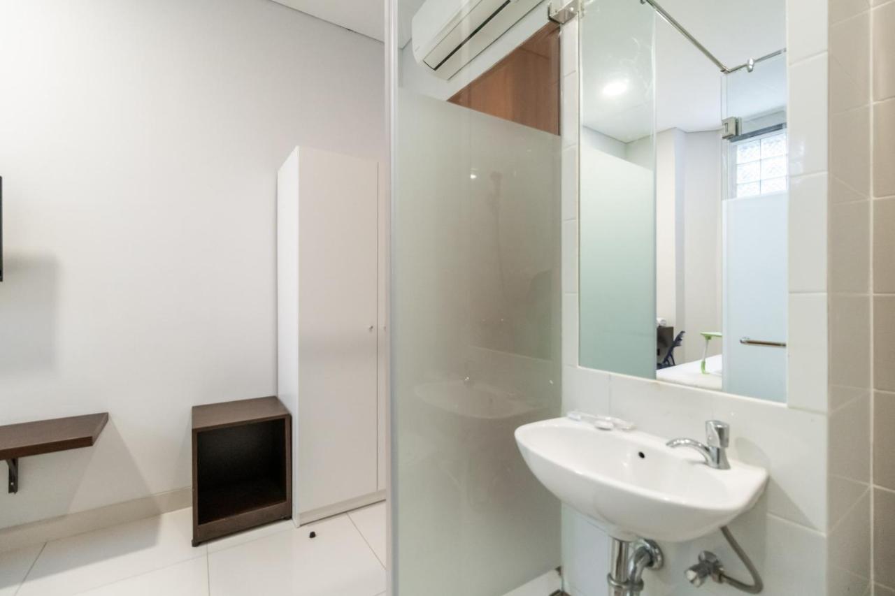 Urbanview Hotel Casa Kota Mangga Besar Jakarta Eksteriør bilde