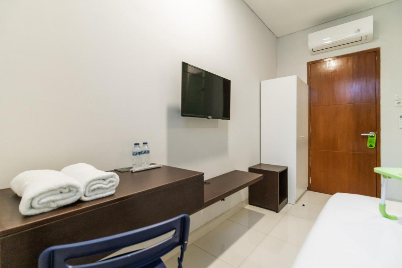 Urbanview Hotel Casa Kota Mangga Besar Jakarta Eksteriør bilde
