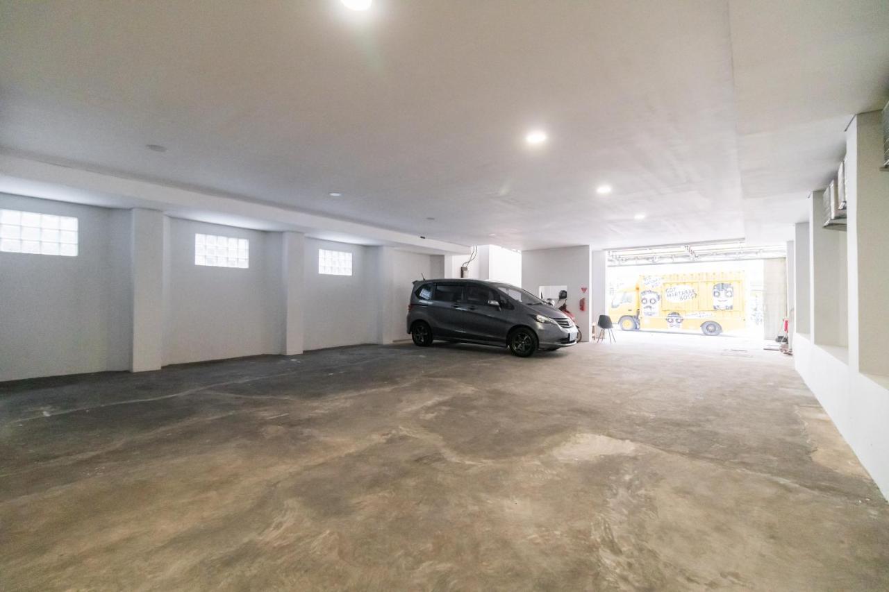 Urbanview Hotel Casa Kota Mangga Besar Jakarta Eksteriør bilde